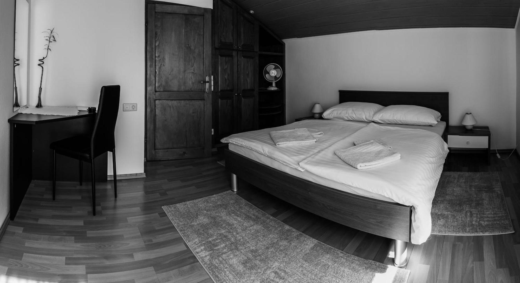 Apartment Pavlesic Слунь Екстер'єр фото